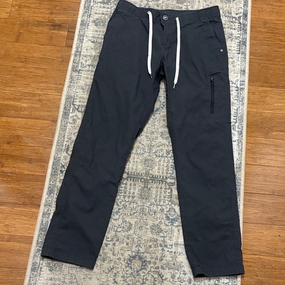 Vuori Pants - Vuori women’s small - Dark Gray Pants - elastic waist - great condition